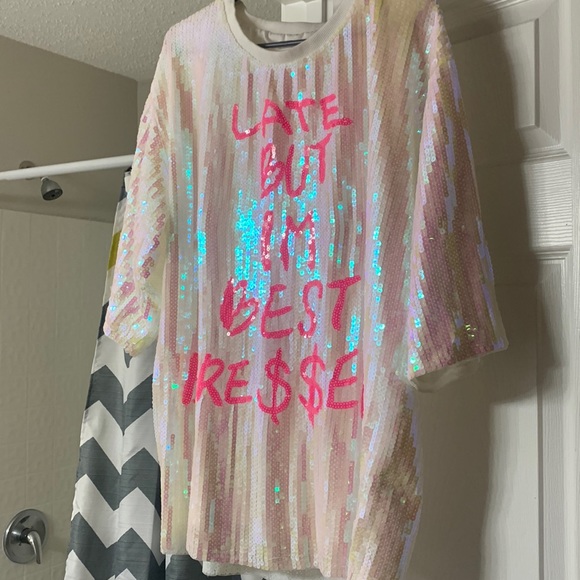 Late but best dressed tunic/dress - Picture 2 of 3